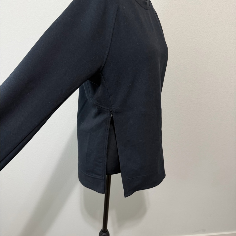 NWOT lululemon athletica Black Sweatshirt
